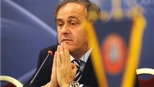 Michel Platini tái đắc cử chủ tịch UEFA: Nợ riêng trả đủ…