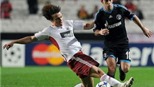 Man City phá hỏng thương vụ của Chelsea