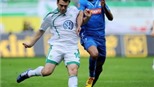  Luiz Gustavo đã có mặt ở Bayern: Hất văng Van Bommel