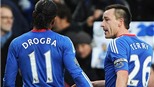 Terry cãi nhau với Drogba sau khi Chelsea để "rơi" chiến thắng 