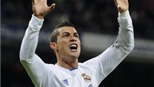 Ronaldo lập hat-trick, Real vượt ải Villarreal: Sao phải cần một "số 9"?