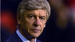 HLV Wenger: “Chúng tôi rất khát danh hiệu”