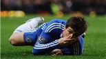 HLV Dalglish “châm chọc” hàng công của Chelsea