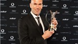 Zidane từ chối so sánh Ronaldo với Messi