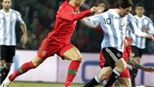 Messi: Không có cuộc đấu tay đôi giữa tôi và Ronaldo