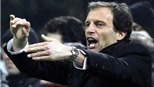 00h00 ngày 13/2,  Milan - Parma: Allegri cũng là “thợ hàn”