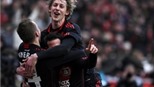 Leverkusen nhấn chìm "Thiên nga"