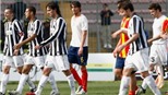 Juve thua đau Lecce: Del Neri "lên lớp" cho các học trò