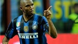  Eto’o đối đầu Gomez: Mỗi cú sút, triệu niềm tin