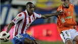 Atletico và Sevilla níu chân nhau