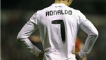 HLV Mourinho: Không có lý do để Ronaldo ngồi dự bị