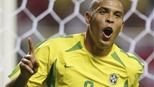 Brazil tổ chức trận đấu chia tay cho Ronaldo