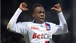  Milan "ngắm kỹ" hậu vệ của Lyon, Cissokho
