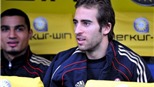 Milan “mồ côi” tuyến giữa: Trông cả vào Flamini
