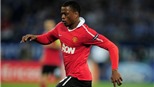 Evra đáp trả những chỉ trích sau trận thắng Schalke