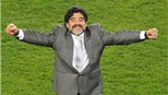 Maradona được mời mọc