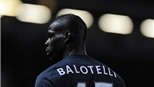 Balotelli lại gây rối