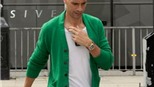 Rio Ferdinand điệu đà đi dự tiệc