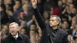 Neville: Mourinho không phải là ứng viên duy nhất thay Ferguson