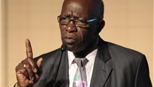 Scandal hối lộ ở FIFA: Jack Warner phản pháo