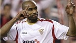Sevilla:  Chia tay huyền thoại sống Kanoute