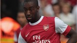 Djourou muốn Arsenal tăng cường hàng thủ