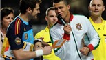 Casillas: C.Ronaldo vừa là bạn vừa là đối thủ