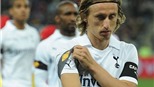Modric được trao băng đội trưởng