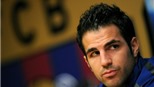 Vụ chuyển nhượng Fabregas: Phái đoàn Barca đã đến London