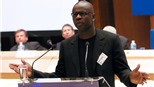Lilian Thuram: “Chủ nghĩa phân biệt chủng tộc là xấu xa”