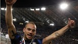 “Sếp” Inter lên tiếng về vụ Sneijder