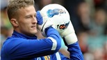 Hậu trường M.U: Lindegaard phả "hơi nóng" vào De Gea 