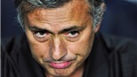 Mourinho:  Thua cũng cần phải học