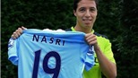 Samir Nasri ra mắt Man City: Chật ních hàng tiền vệ