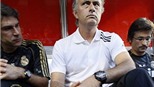 HLV Mourinho bình thản với chiến thắng "6 sao"