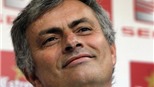 HLV Mourinho nhận lời dẫn dắt Paris Saint Germain?