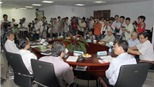 Các ông bầu "khởi nghĩa"