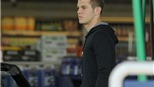 Wilshere tậu xế mới an ủi bản thân