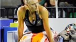 Maria Sharapova vỡ mộng "soán ngôi" Wozniacki