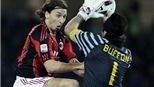 Juventus - Milan: Cánh cung khỏe & Tên tẩm độc