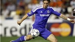 Bốn “ông trùm” theo đuổi Fernando Torres 