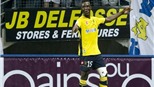 "Tội đồ" Maiga xin lỗi Sochaux bằng những bàn thắng