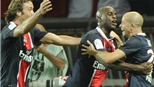 Hạ Lyon, "đại gia" PSG lên đỉnh ở Ligue 1