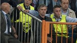 Mourinho vô địch về án phạt