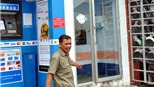 Những chiêu cướp táo tợn tại buồng ATM