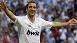 Real Madrid - Betis 4-1: Mourinho có một vấn đề