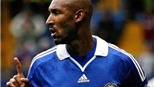 Milan hỏi mua Anelka