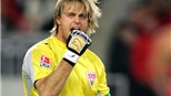 Schalke chiêu mộ Hildebrand 