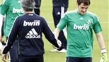 Casillas bị Mourinho... phạt oan