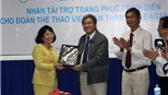 2,2 tỷ đồng tài trợ trang phục trình diễn cho đoàn TTVN ở SEA Games 26 